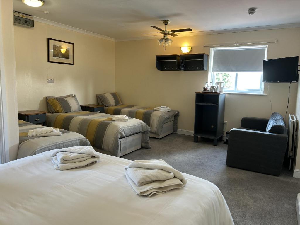 Room image 2