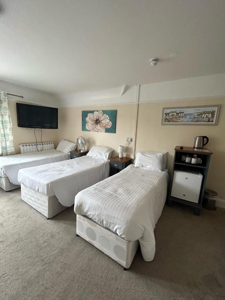 Room image 2